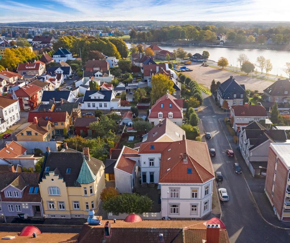 Stor, stille og sentralt beliggende leilighet Leilighet Fredrikstad Eksteriør bilde